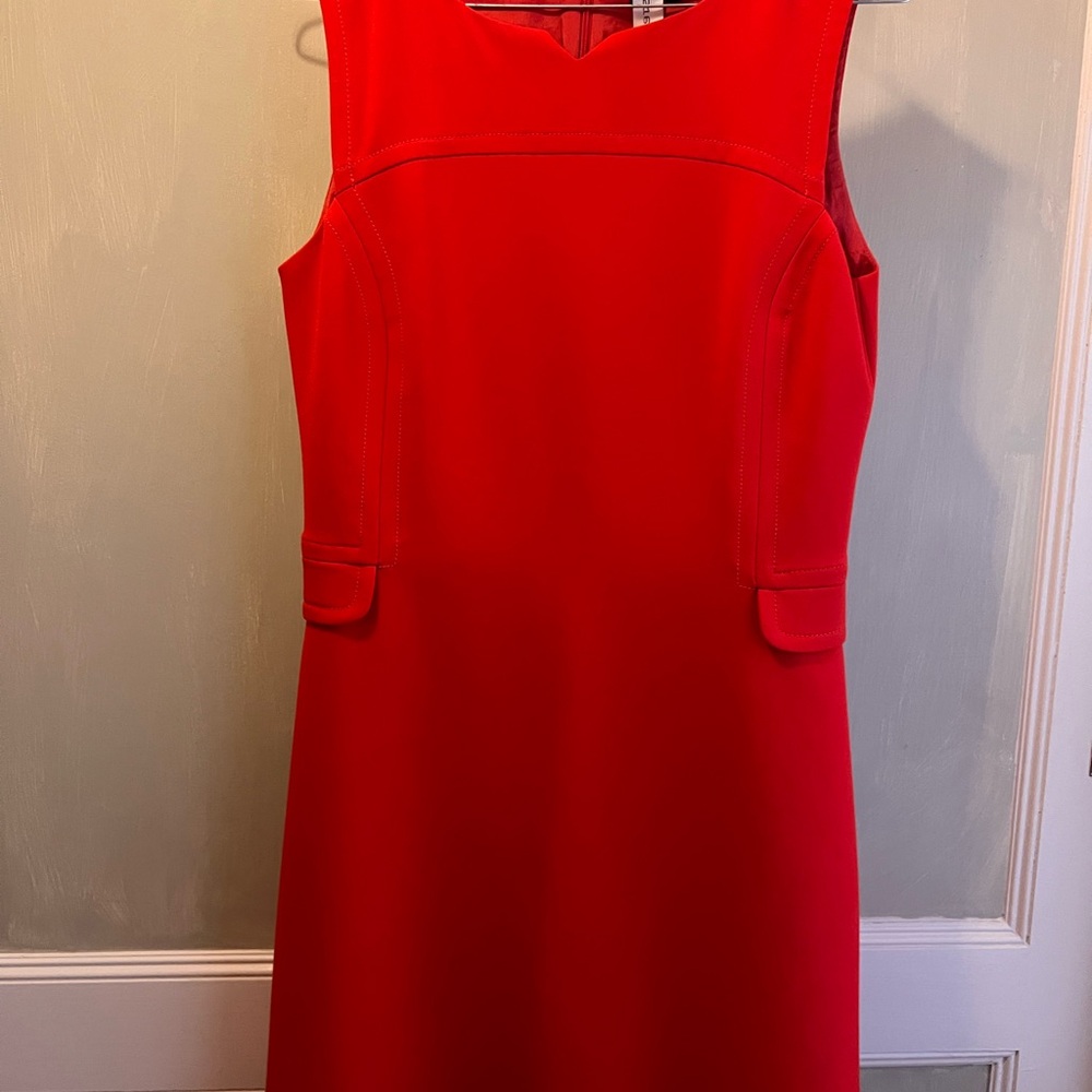 Elegant Red Sleeveless Dress